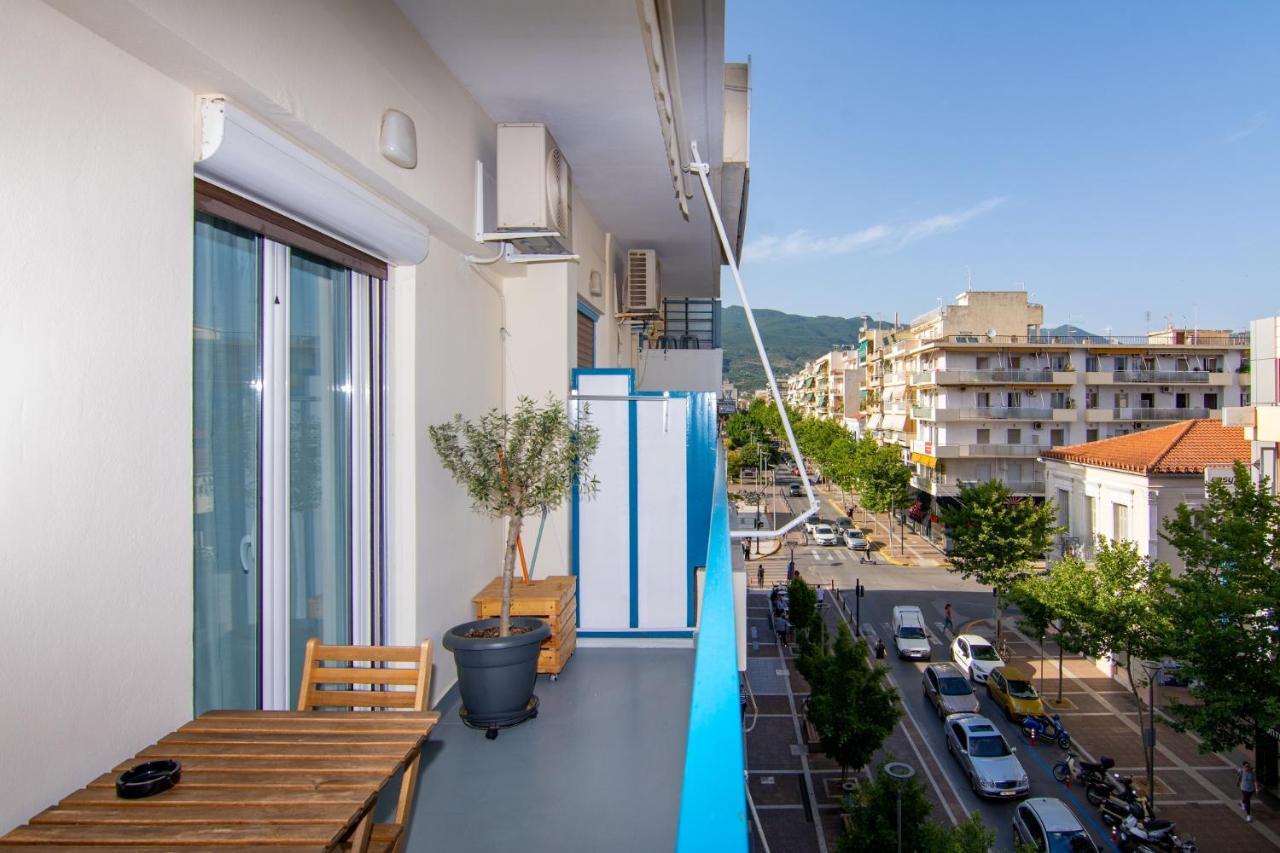 Apt 48, Cozy Apartment In Kalamata City Center Buitenkant foto